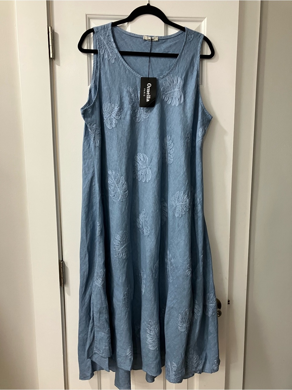 Ella Light Blue Sleeveless Embroidered Midi Dress